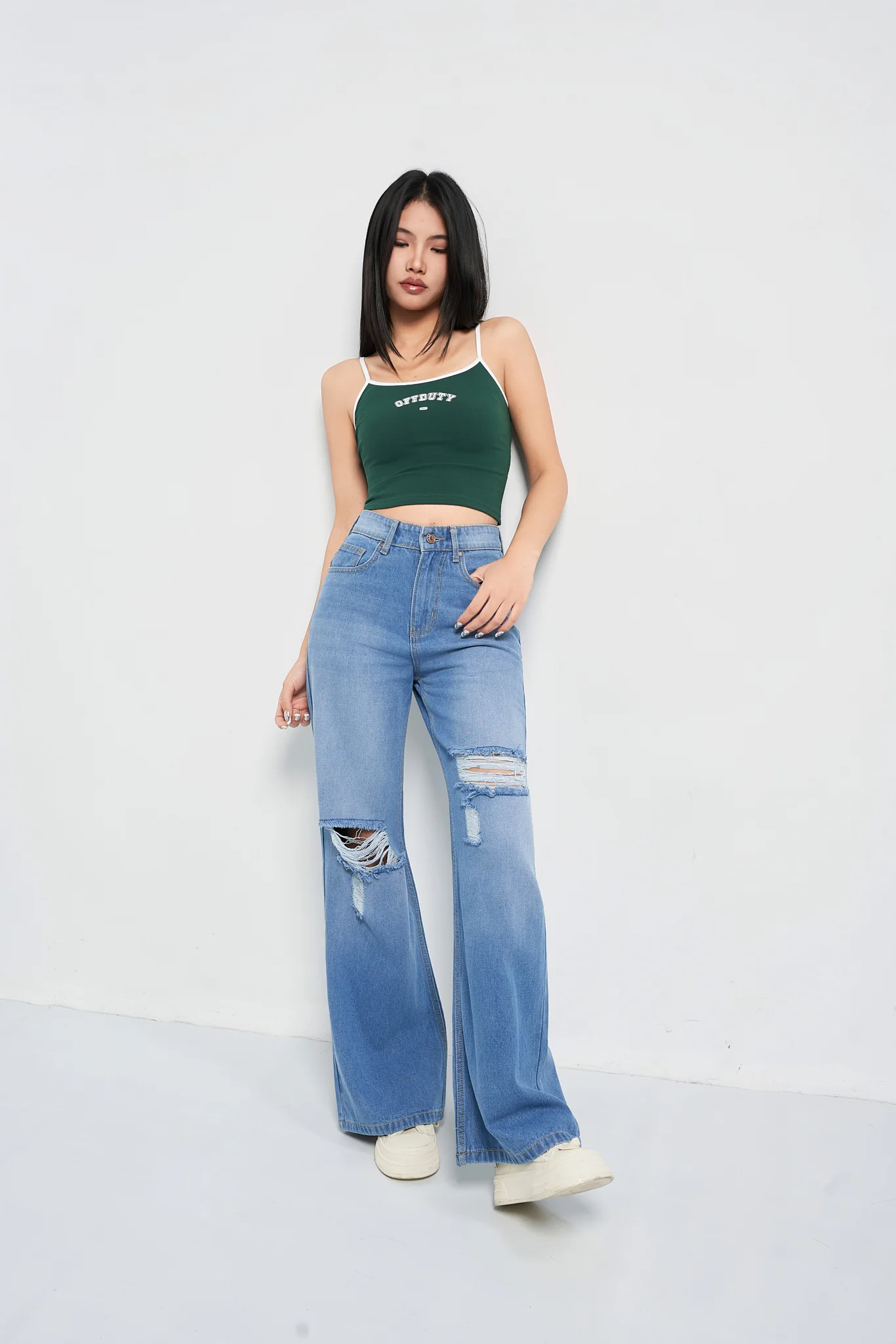 Aesthetic High Waisted Wide Fit Baggy Jeans - Image 6