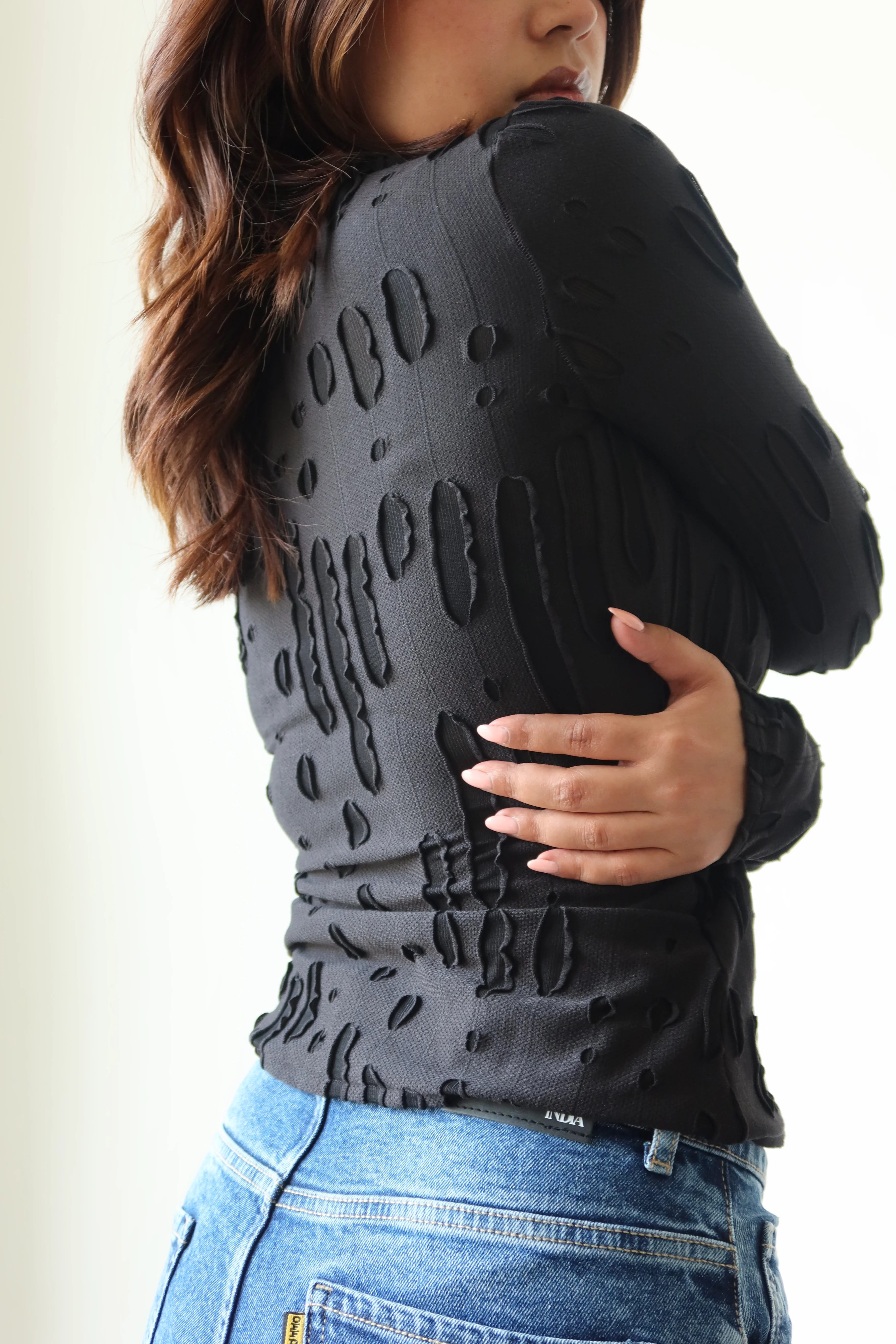 Amberline Ripped Fitted Top - Image 11