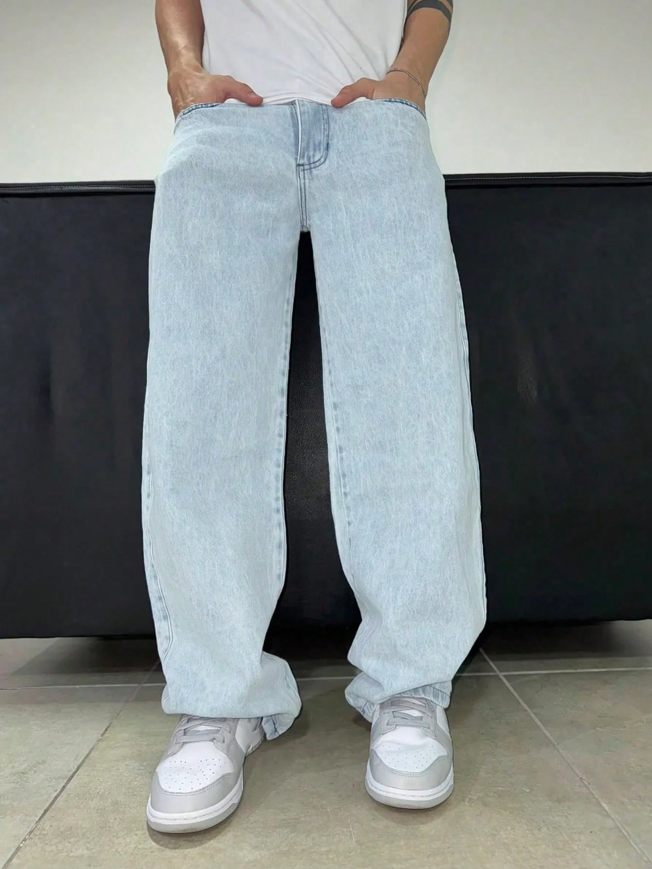 Blue Fade Out Loose Straight Fit Jeans - Image 2