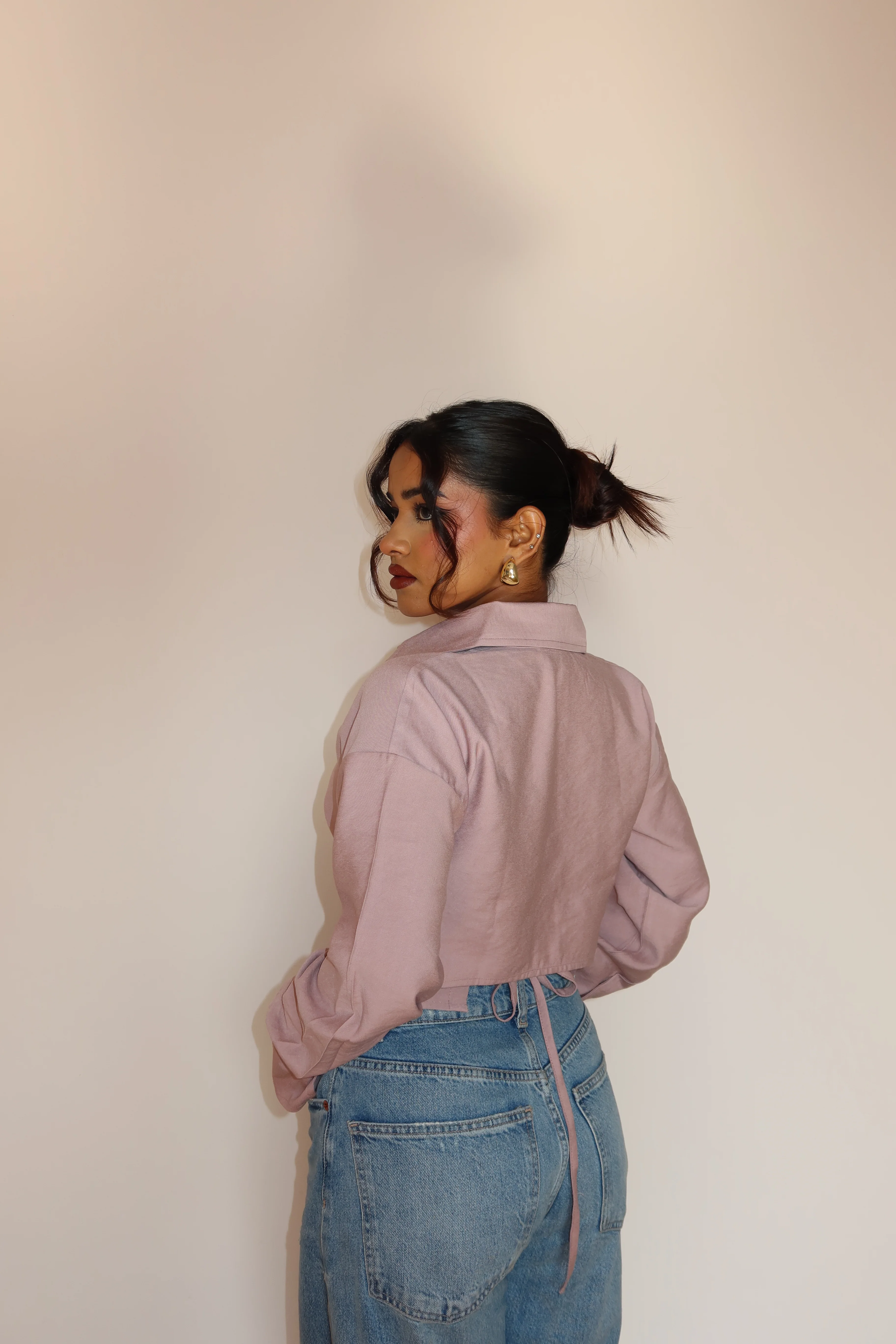Boyfriend Oversized Tie Up Shirt - Image 10