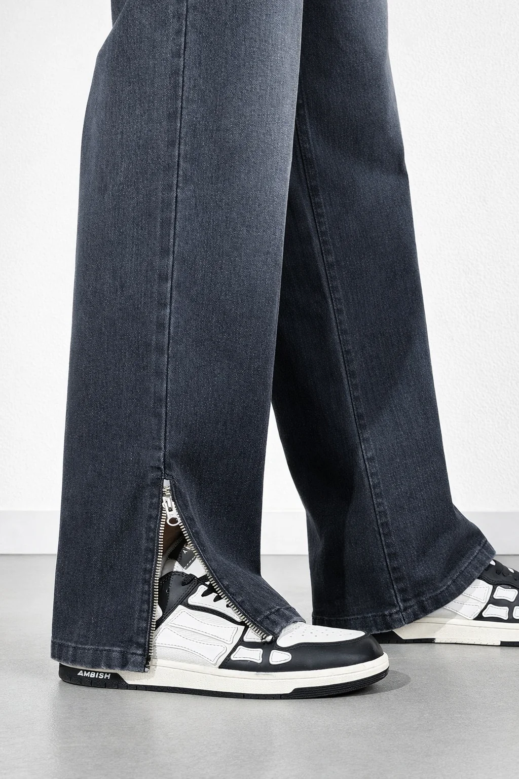 Cipher Black Loose Straight Fit Jeans - Image 2
