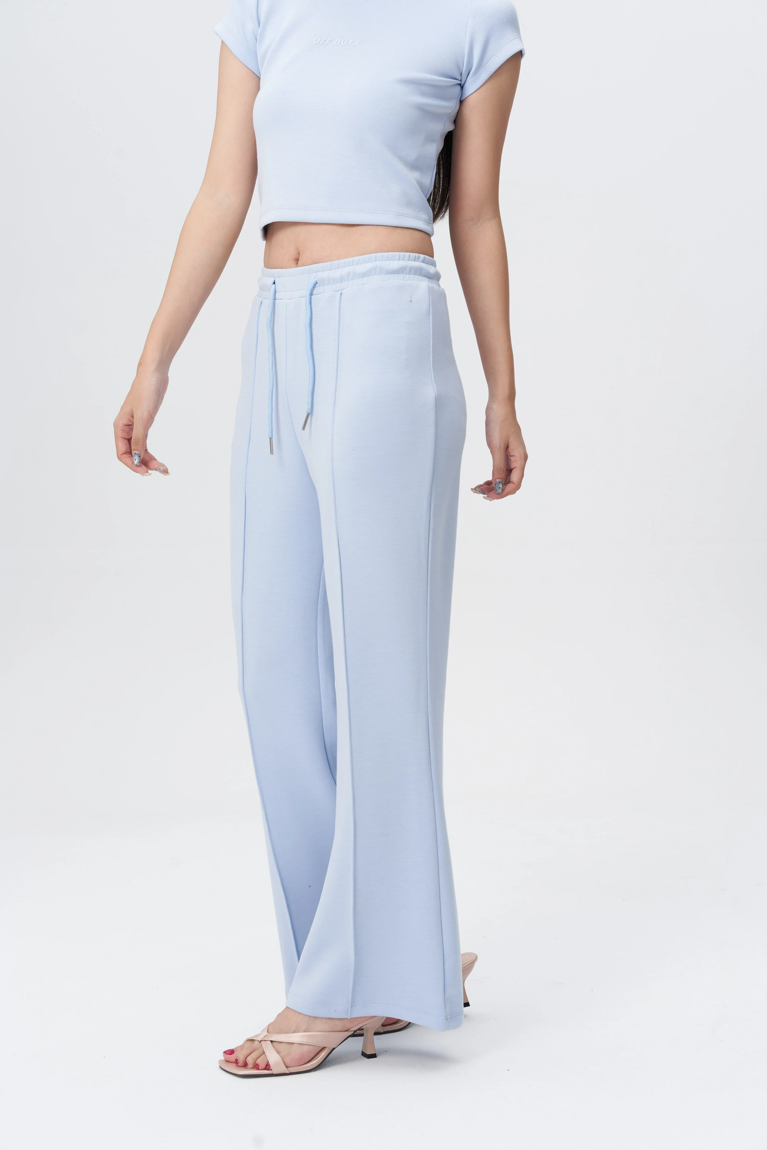 CloudSoft Flex Crop Top & Joggers - Image 21