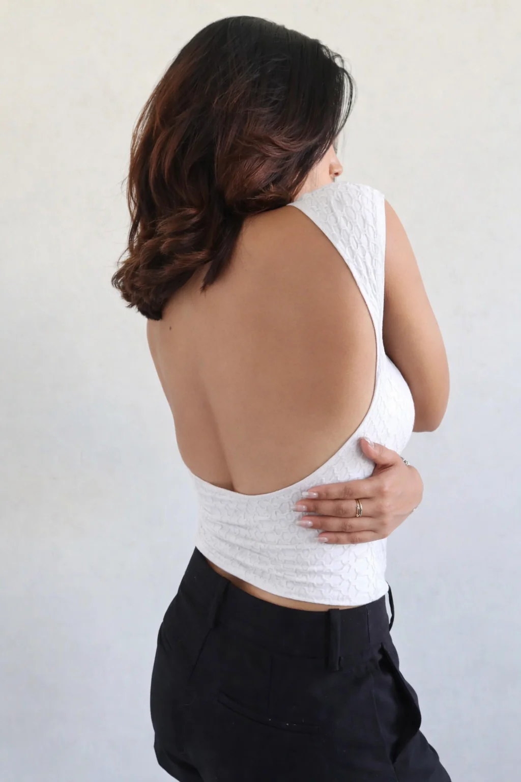 Deep Back Honey Texture Top - Image 9