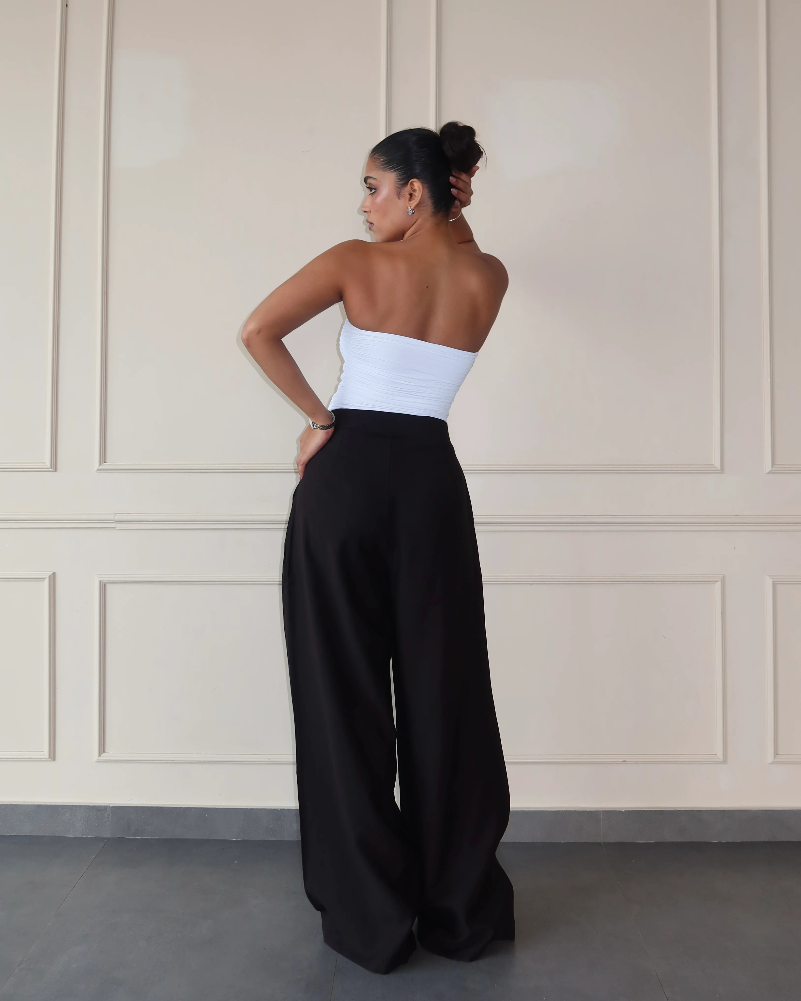 Defined Pleats Wide Leg Pants - Image 12