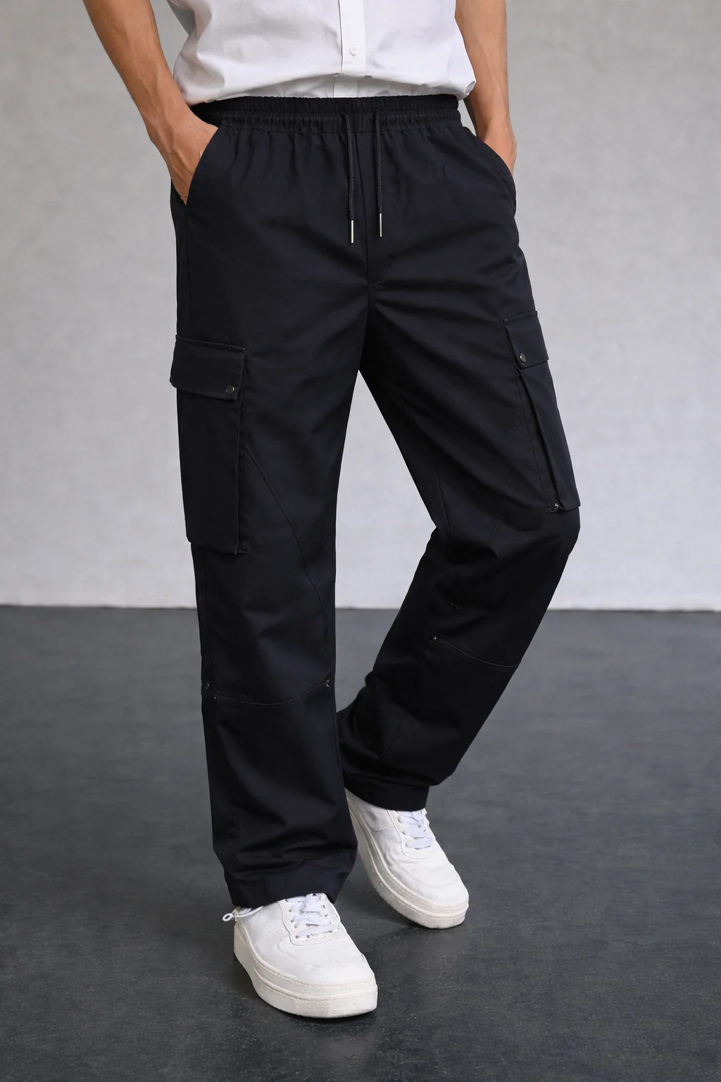 Engineered Oversized Cargo Joggers - Image 4