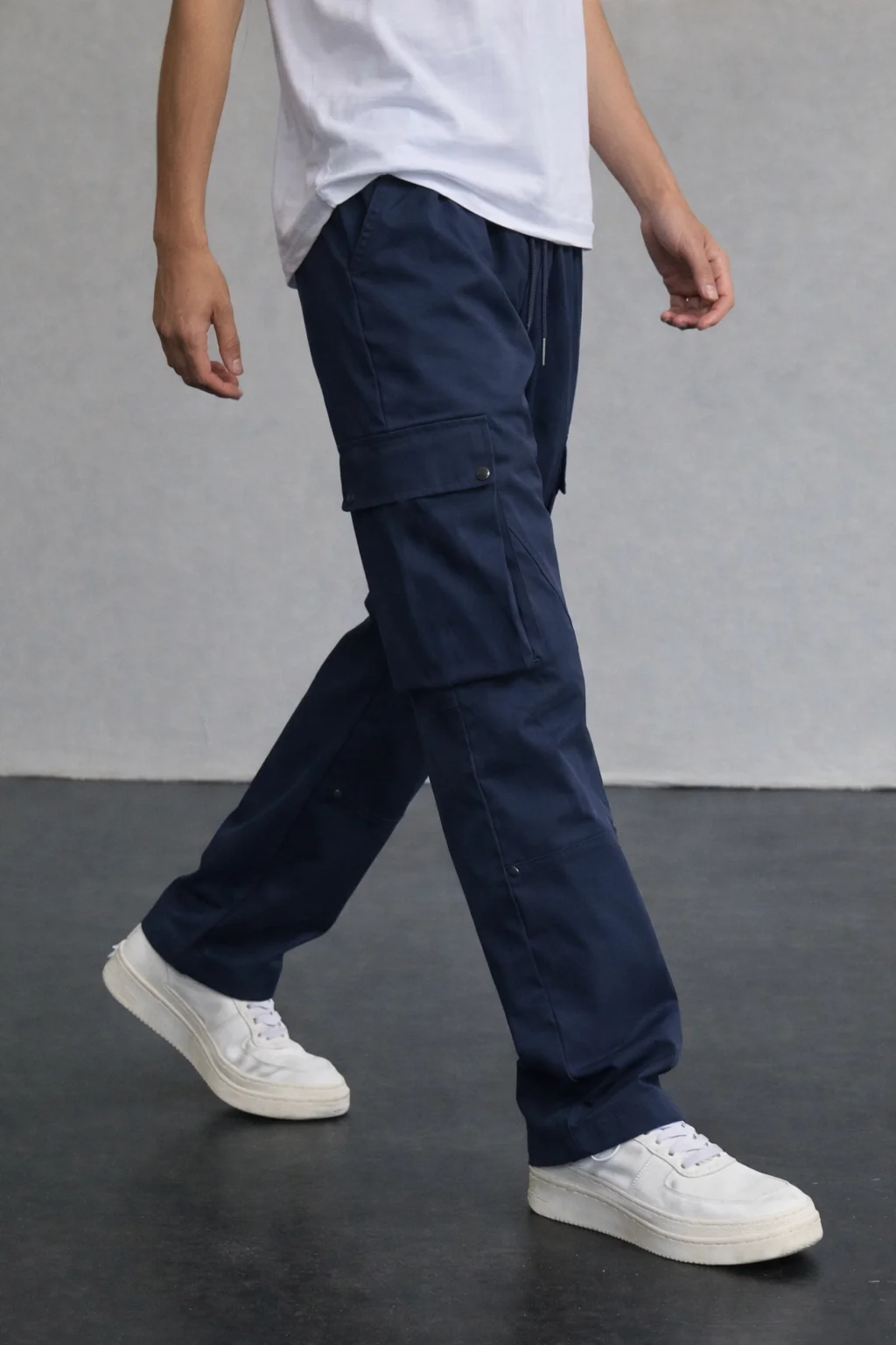 Engineered Oversized Cargo Joggers - Image 9