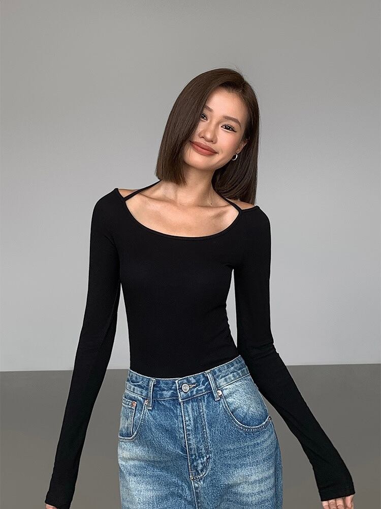 Fitted Scoop Tie Up Long Sleeve Top - Image 10