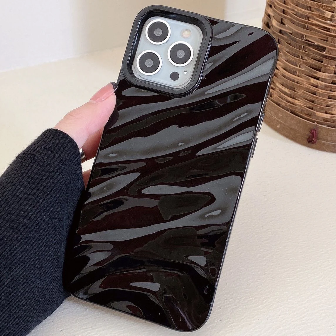 Glossy Luxe Texture Iphone Cover - Image 13