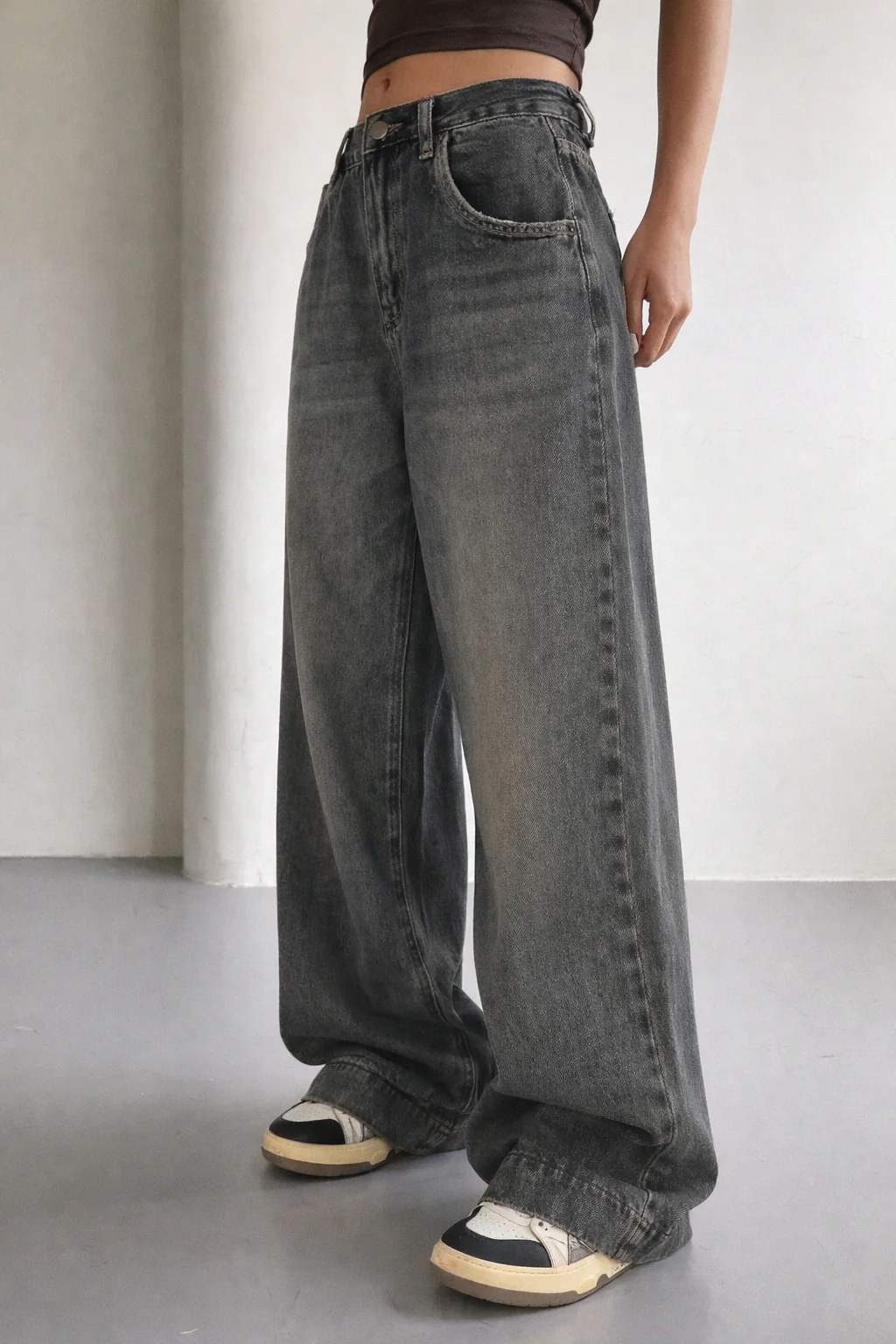 Grey Vintage Washed Wide Leg Baggy Jeans - Image 4