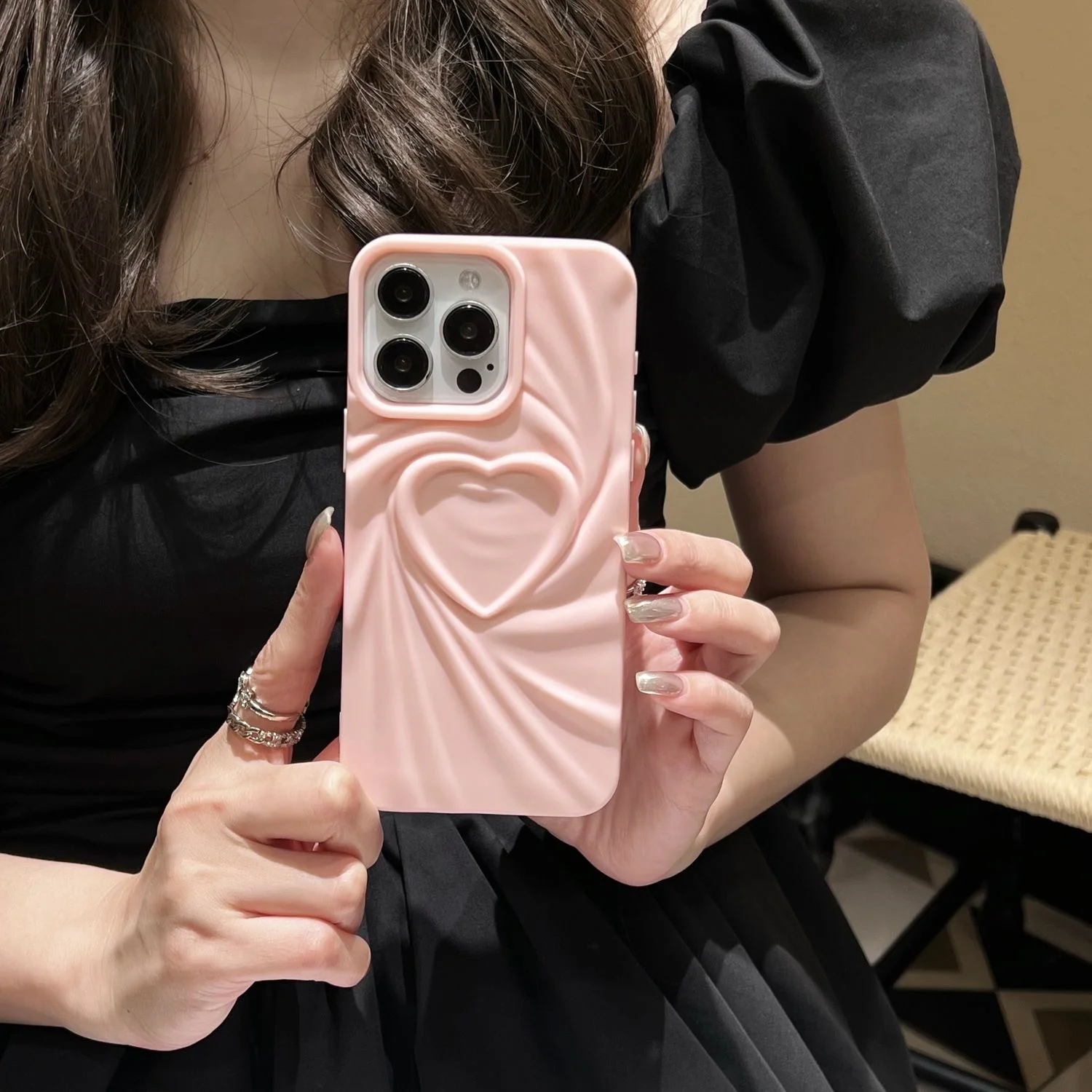 Heartthrob 3D iPhone Cover - Image 18