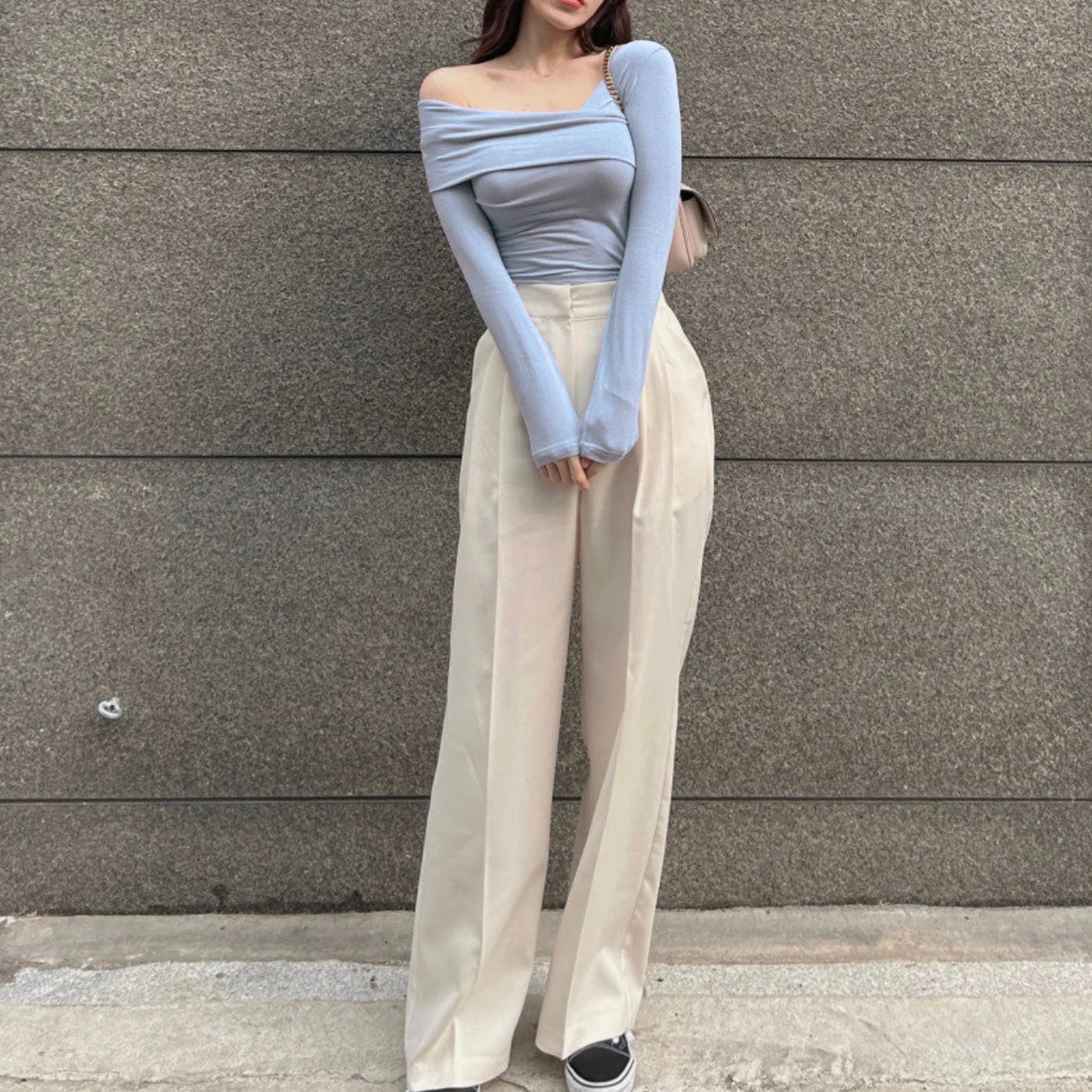 Korean Way Overlpped Off Shoulder Top - Image 12