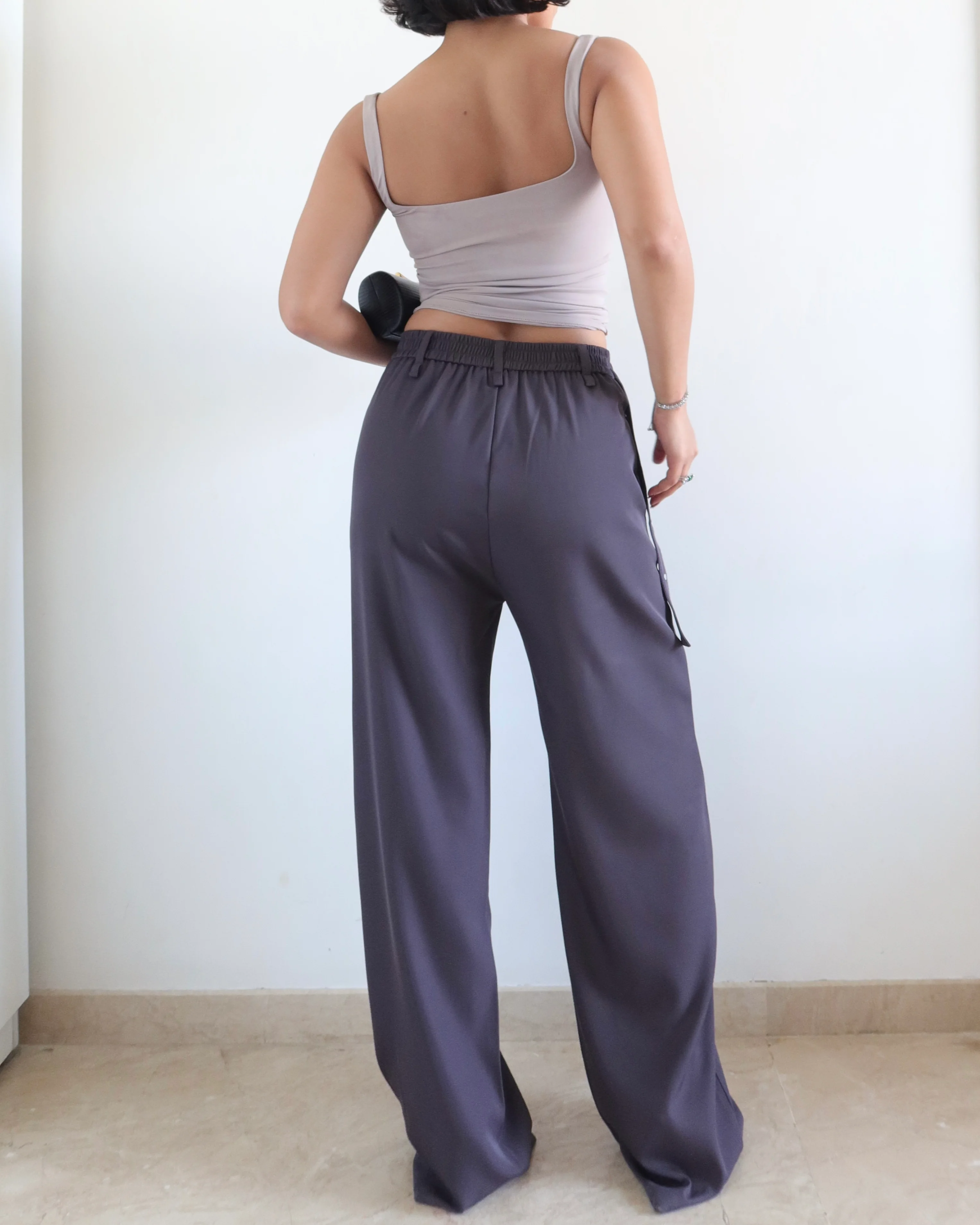 Rivet Grip Loose Tailored Trousers - Image 14