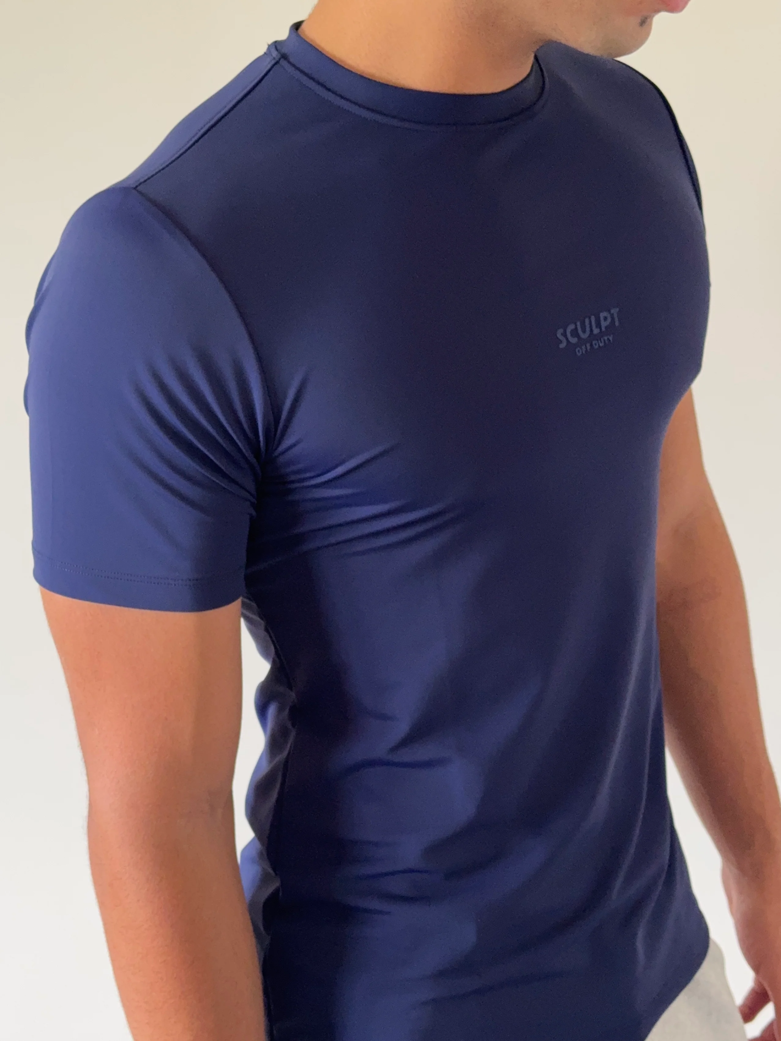 Sculpt Fit Muscle Tee - Image 17