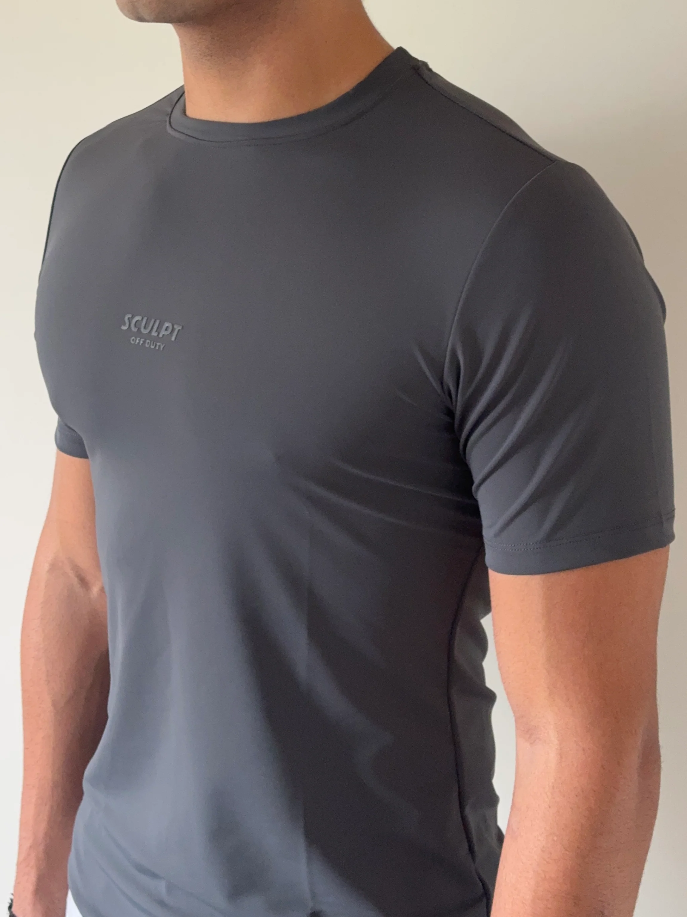Sculpt Fit Muscle Tee - Image 19