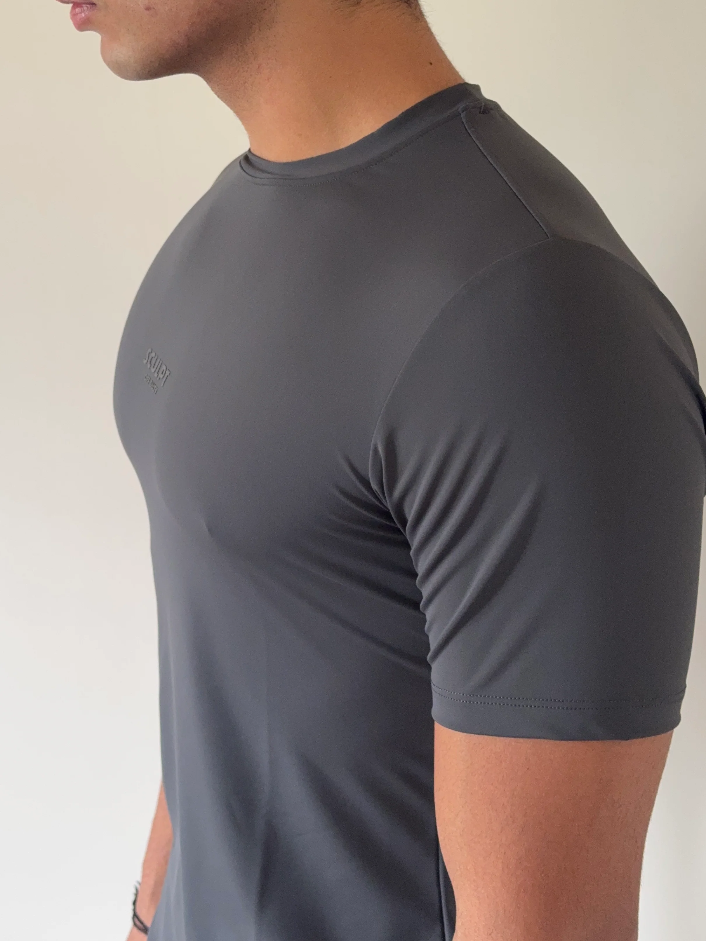 Sculpt Fit Muscle Tee - Image 20