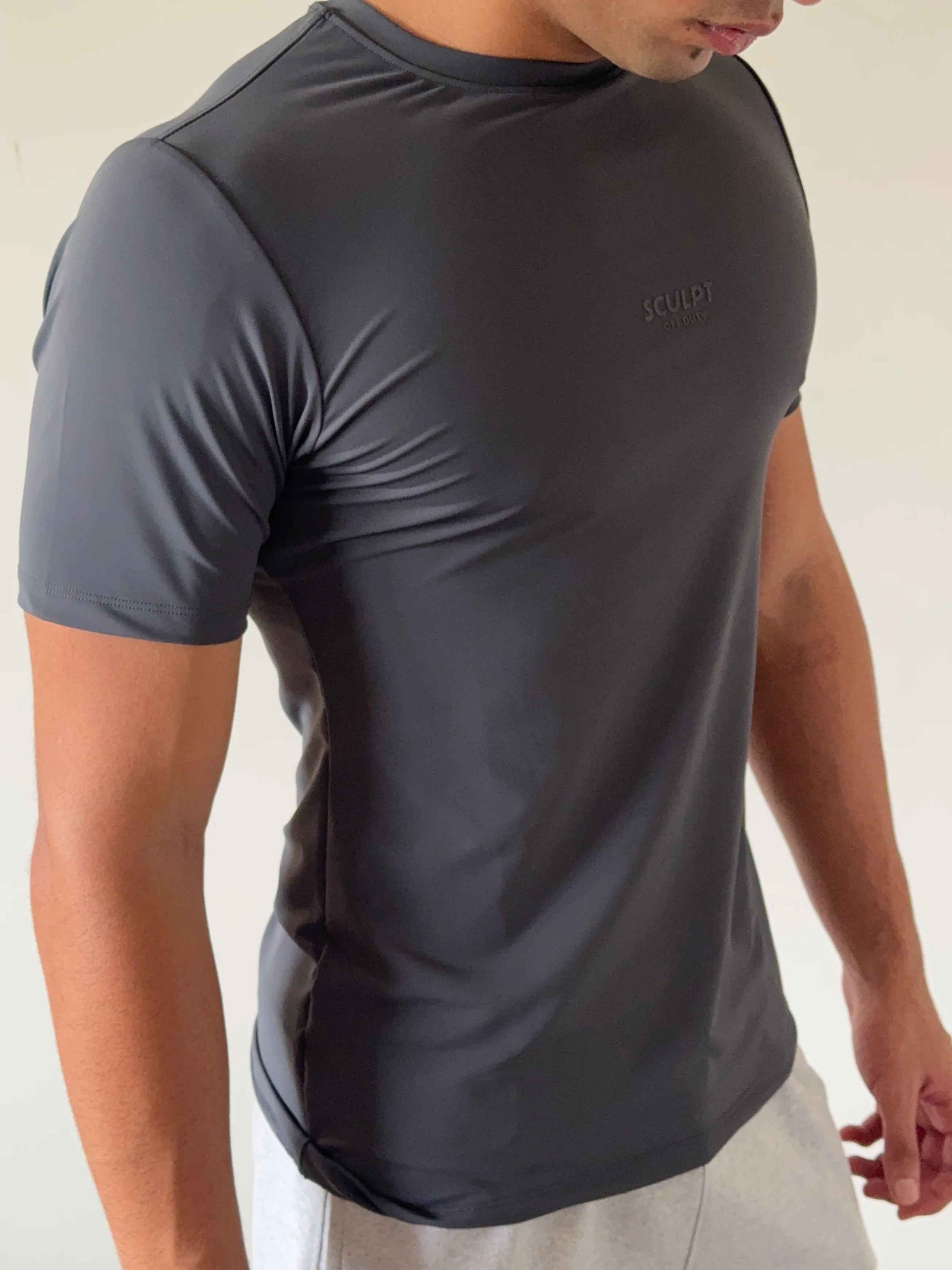 Sculpt Fit Muscle Tee - Image 23