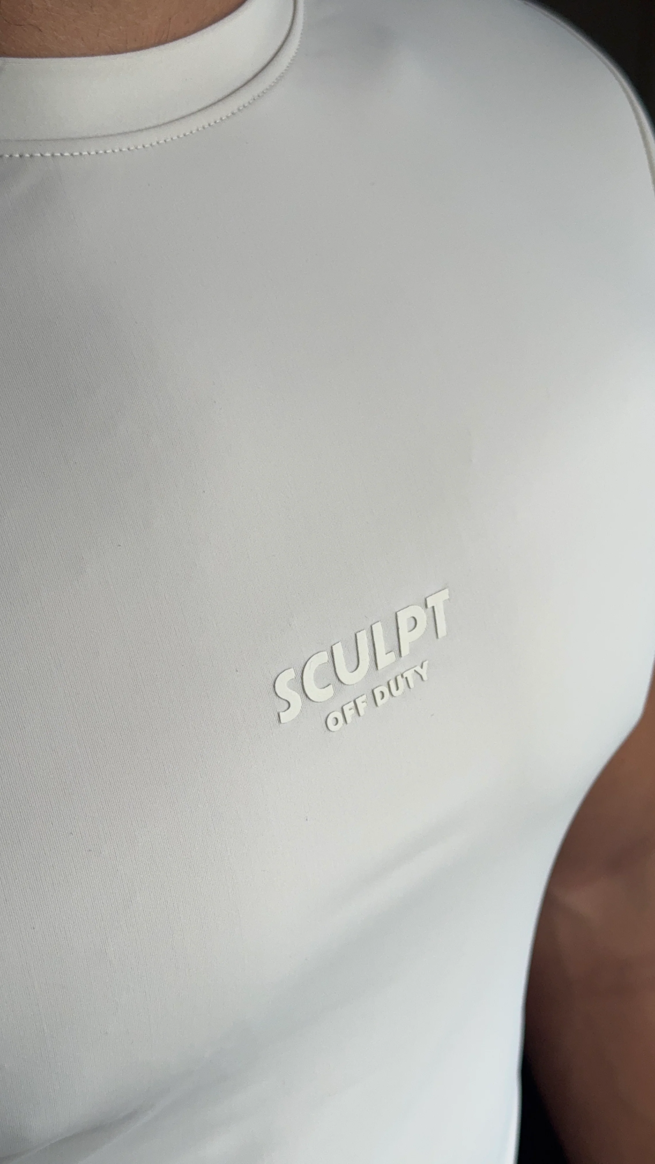 Sculpt Fit Muscle Tee - Image 6