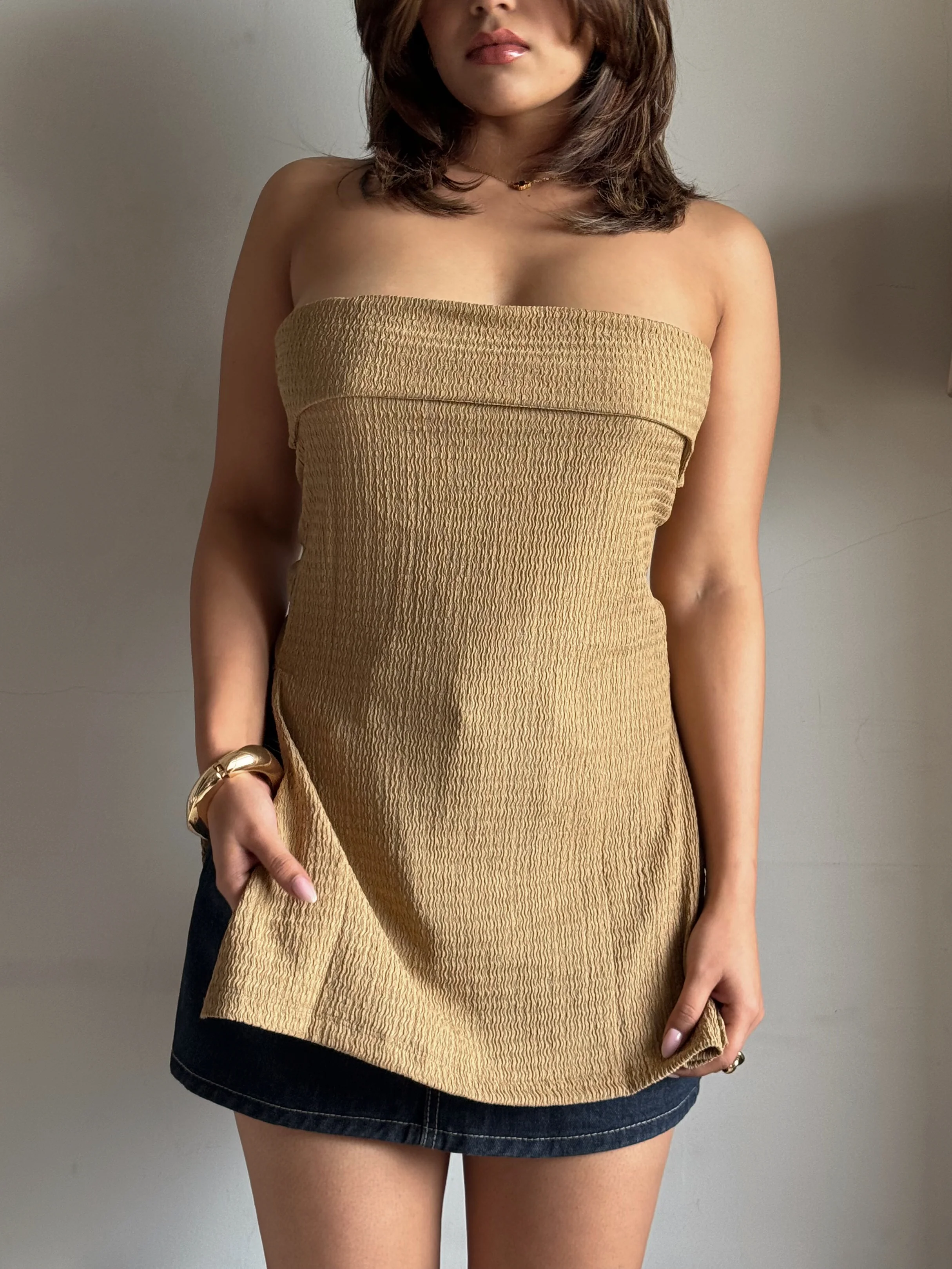 Sleek Split Hemline Slit Bandeau Top - Image 4