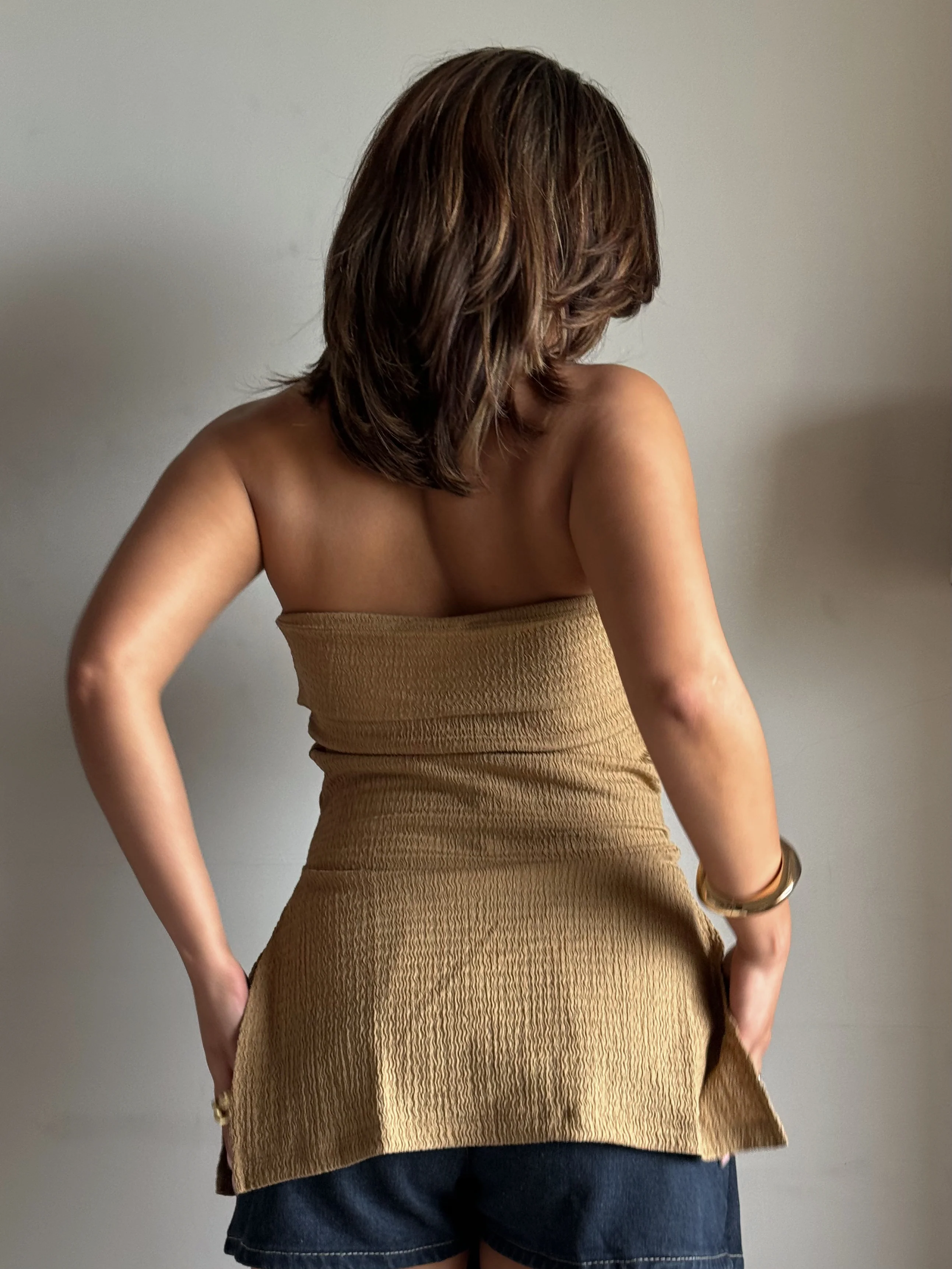 Sleek Split Hemline Slit Bandeau Top - Image 5