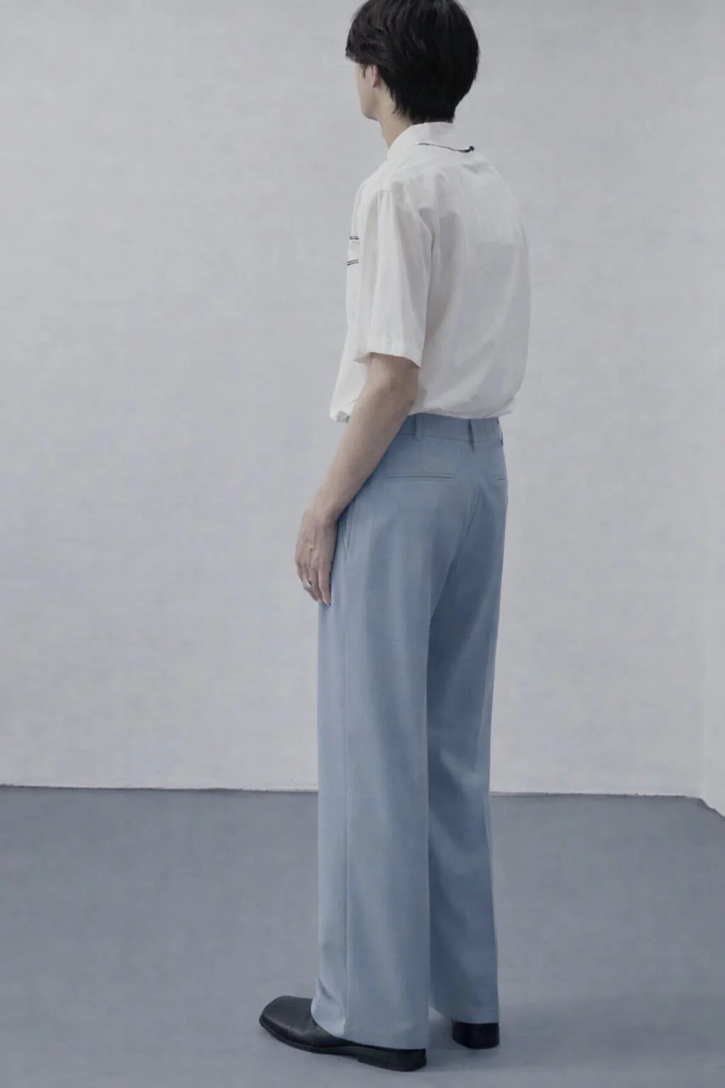 Spanish Cut Pleated Pants - Image 15