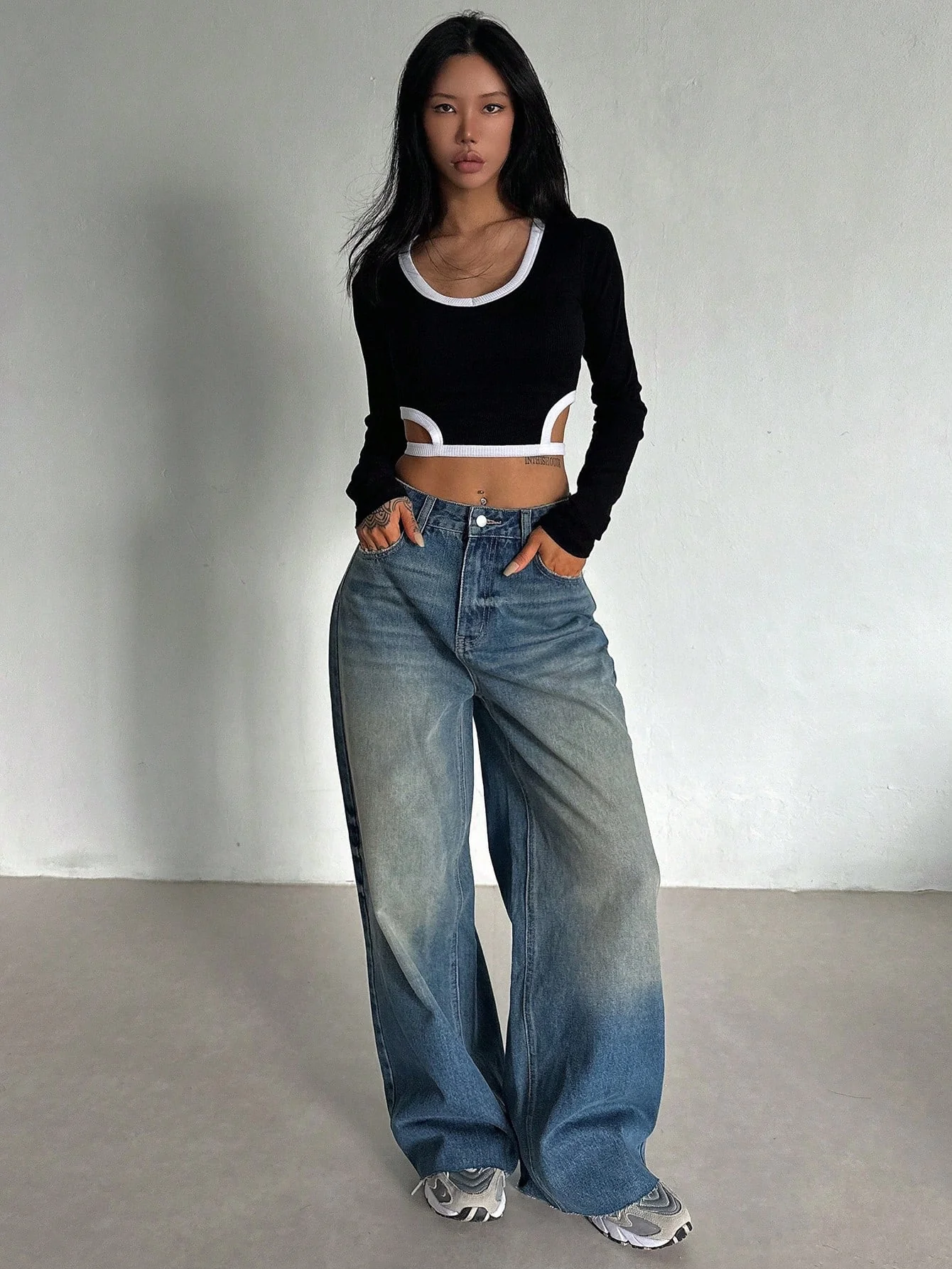 Stale Blue Baggy Wide Leg Jeans - Image 4
