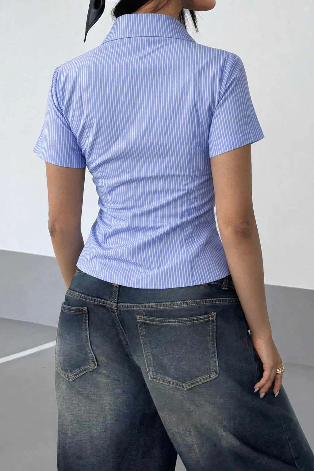 Stripe Waist Sculpt Short Sleeve Shirt - Image 7