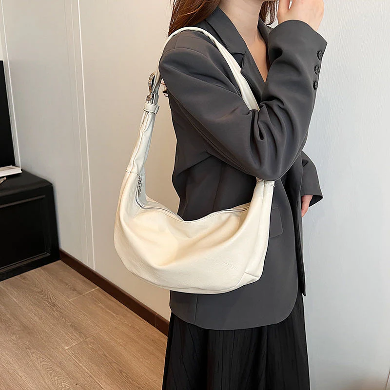 Super Soft  Slouchy Shoulder Bag - Image 4