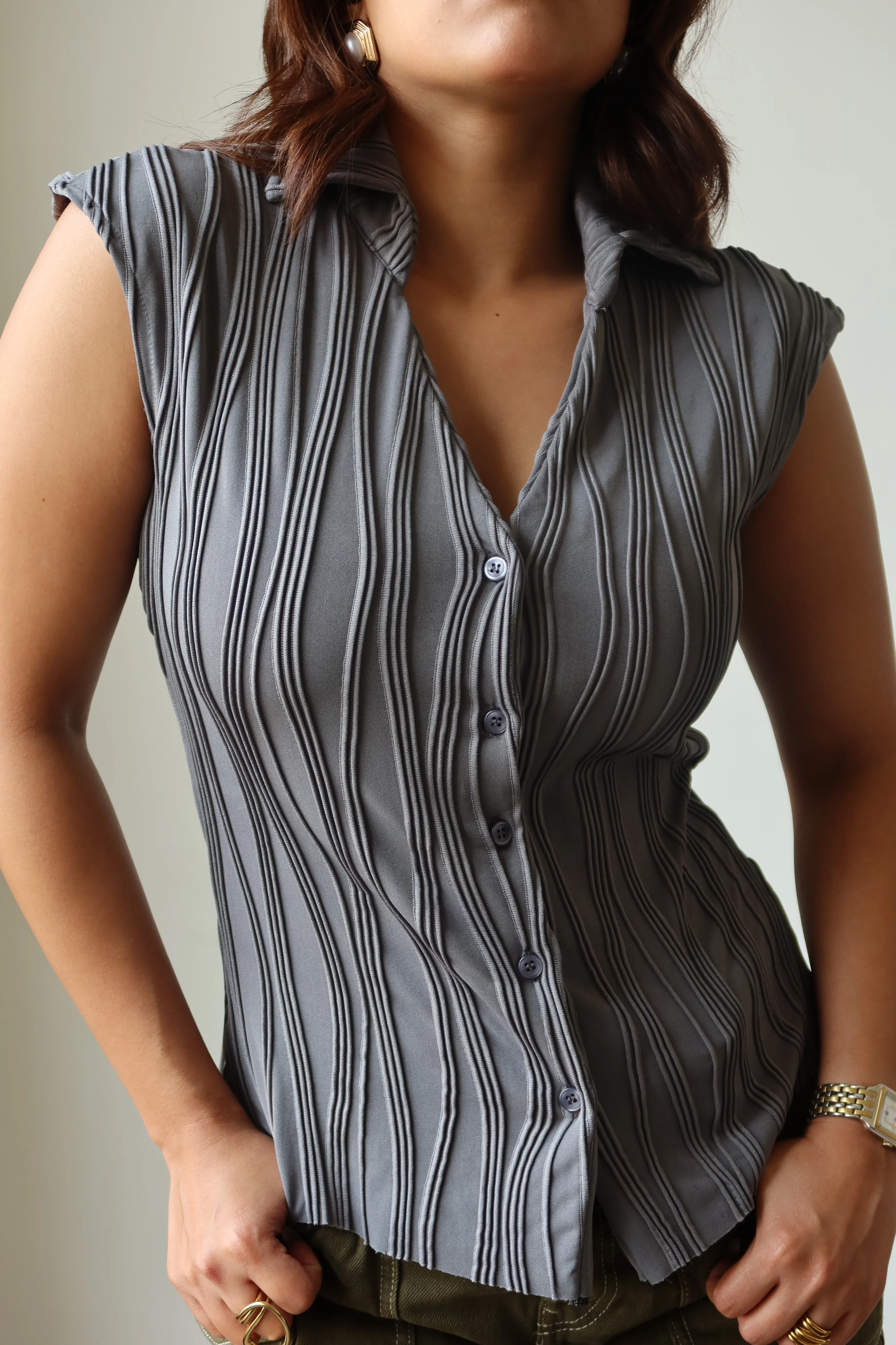 Wavy Aura Fitted Shirt - Image 11